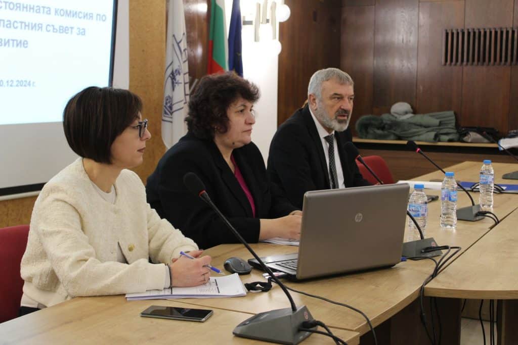 1458 седмокласници ще избират между 57 паралелки, за да продължат образованието си през учебната 2025/2026 година
