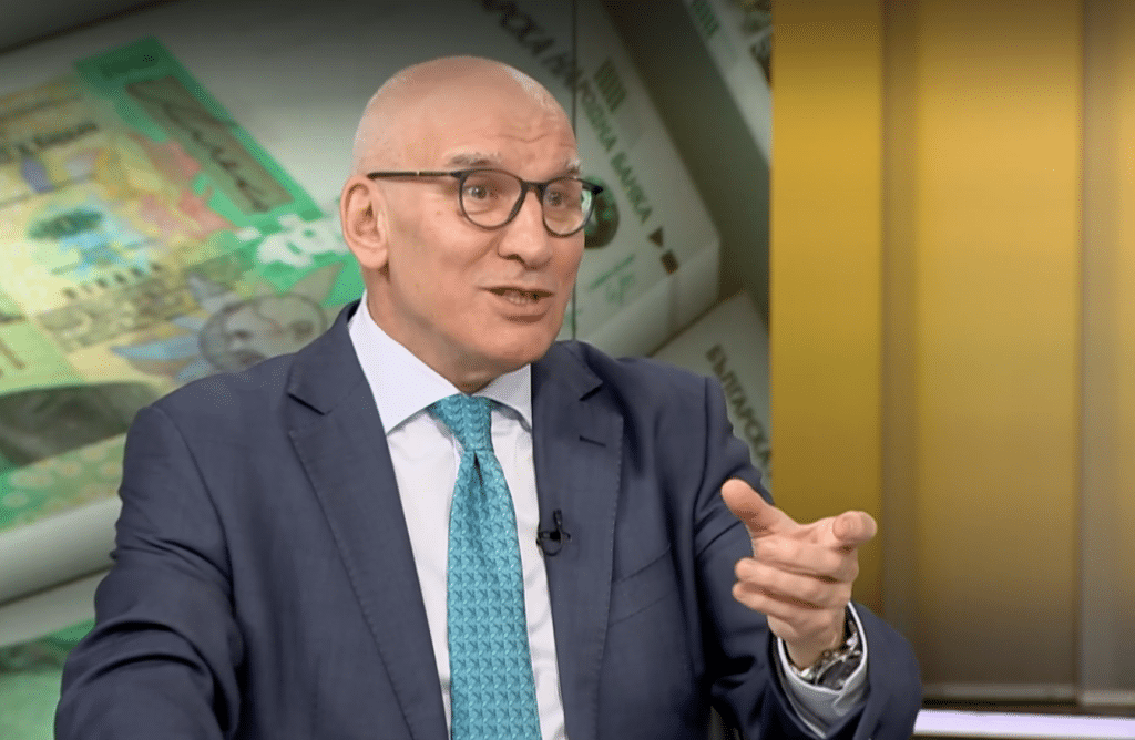 Левон Хампарцумян: Грешно е да се тръгва от 3% дефицит, а не се залагат приходи