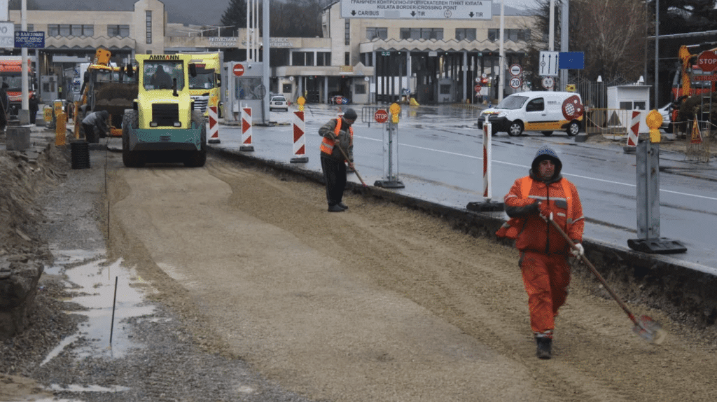 Нова лента се изгражда на ГКПП „Кулата“ заради влизането ни в Шенген
