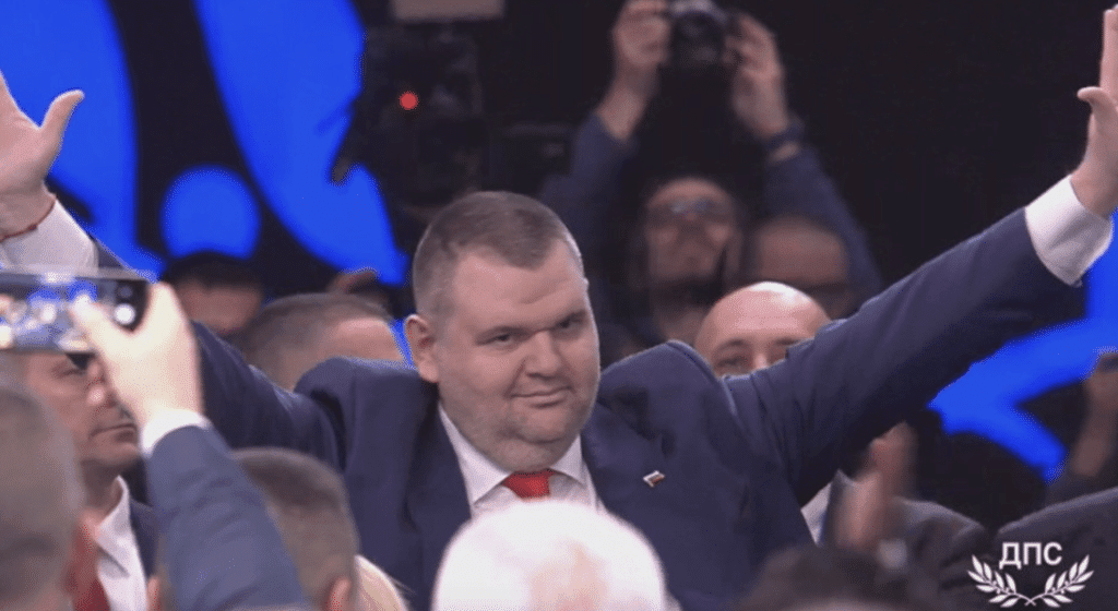 Пеевски: Нашата мисия са хората и вече нямаме почетни председатели!