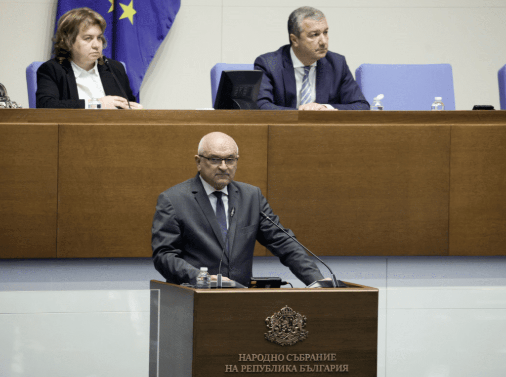 Главчев: Българската православна църква е една и неделима