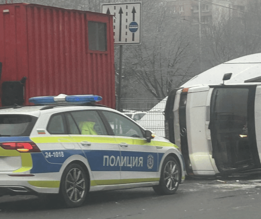 Зрелищна катастрофа в София