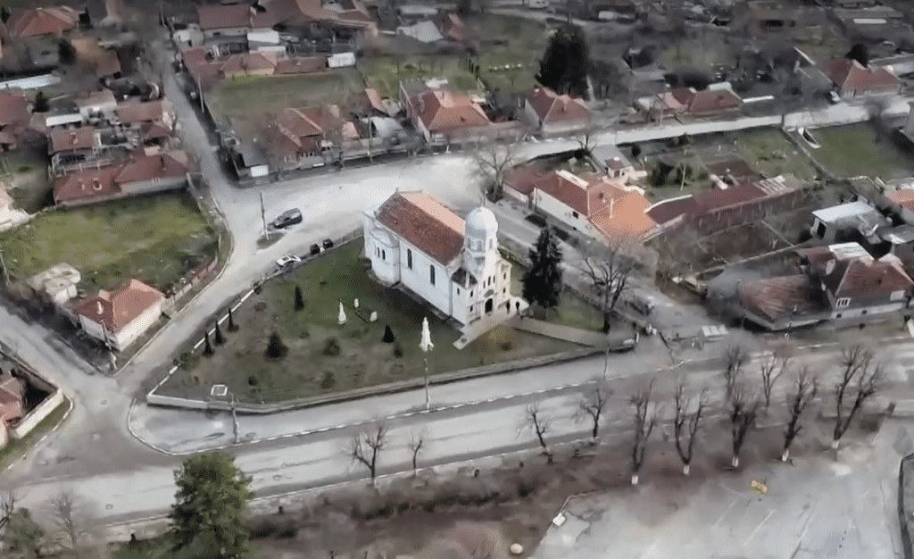 Русенци опитват да спасят уникален храм