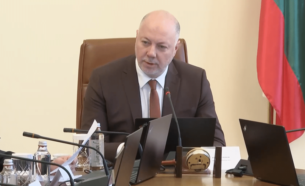 Кабинетът „Желязков“ оттегля Закона за държавния бюджет за 2025 г.