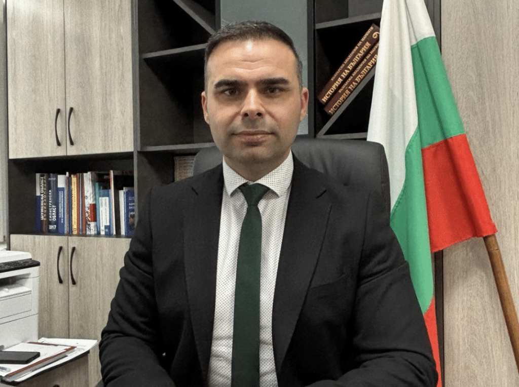 И областният управител на Търговище напуска поста