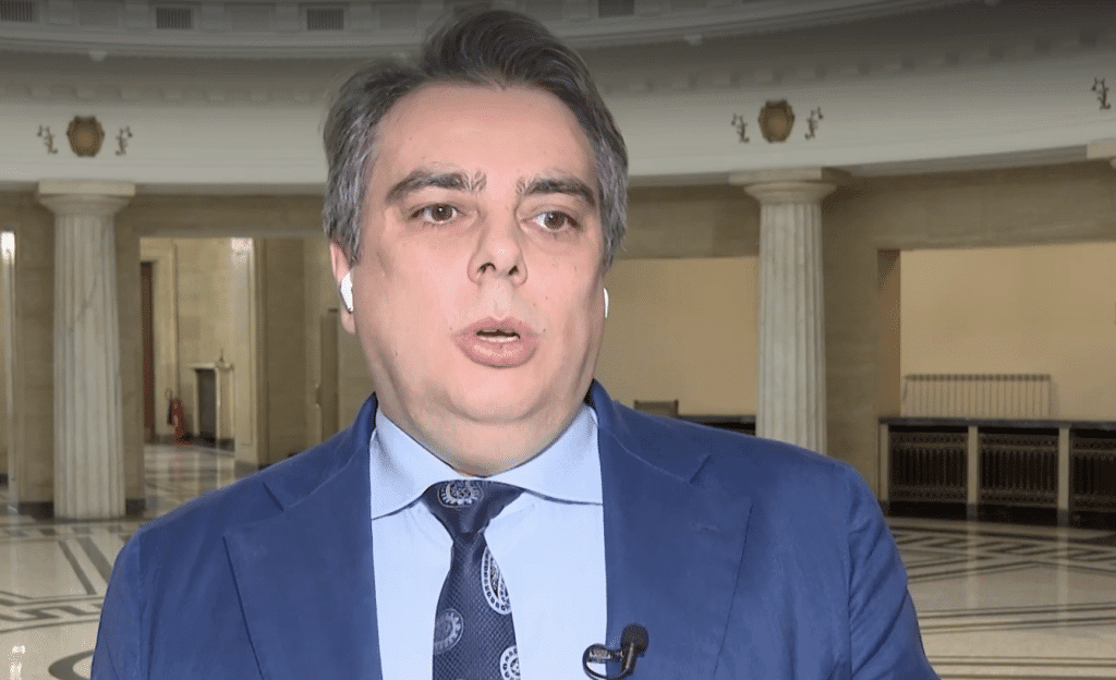 Василев: БСП и ИТН може да са спрели искането на конвергентен доклад за еврозоната