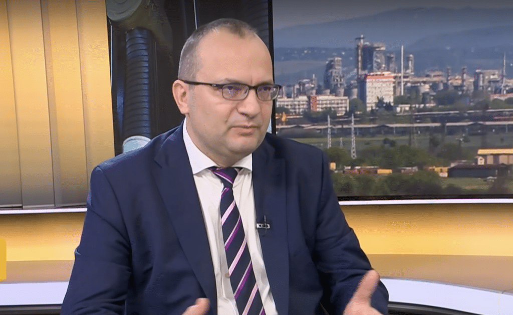 Мартин Димитров: Трябва да избегнем вдигане на ДДС, ще увеличи цените на всичко
