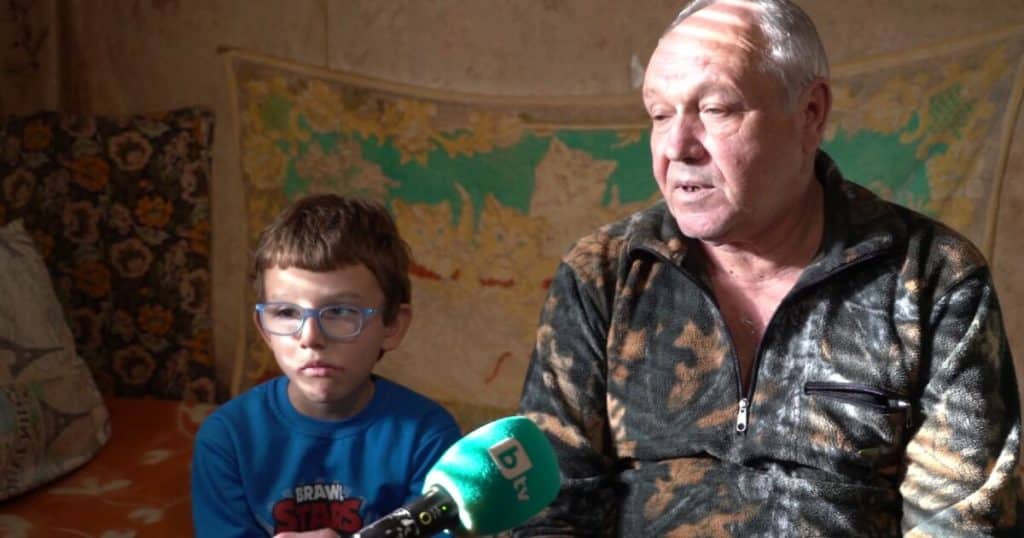 Любовта между дядо и внуче дава старт на седмия сезон на „Бригада Нов дом“