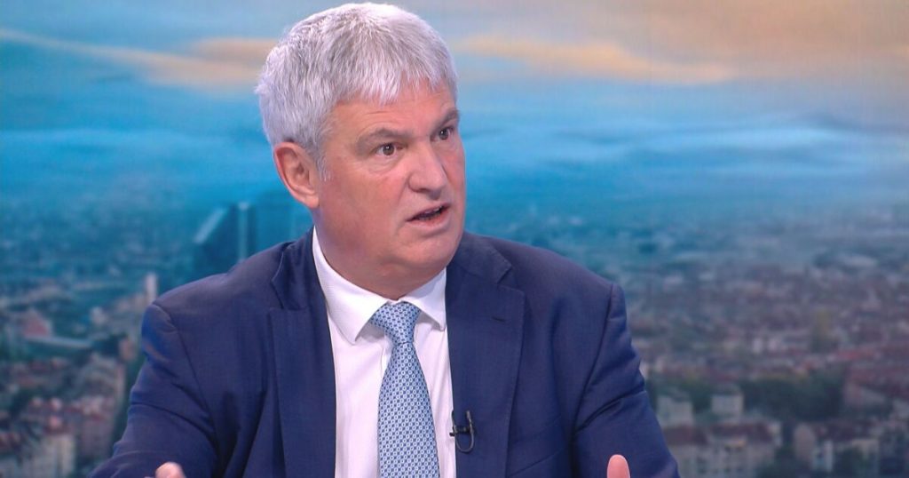 Кои точно стоки ще поскъпнат с въвеждане на еврото и как се закръглят заплатите и пенсиите