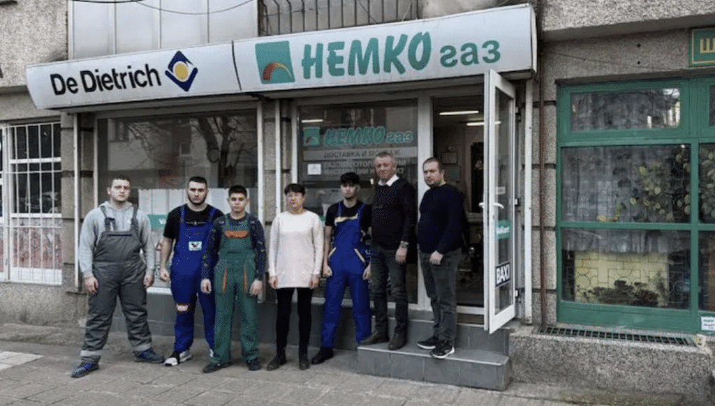 Ученици от Русе навлизат в тайните на автомобилната индустрия