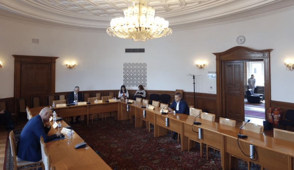 Предлагат Милена, Кичка Бодурова и още 40 музиканти да получат 256 евро пожизнени пенсии
