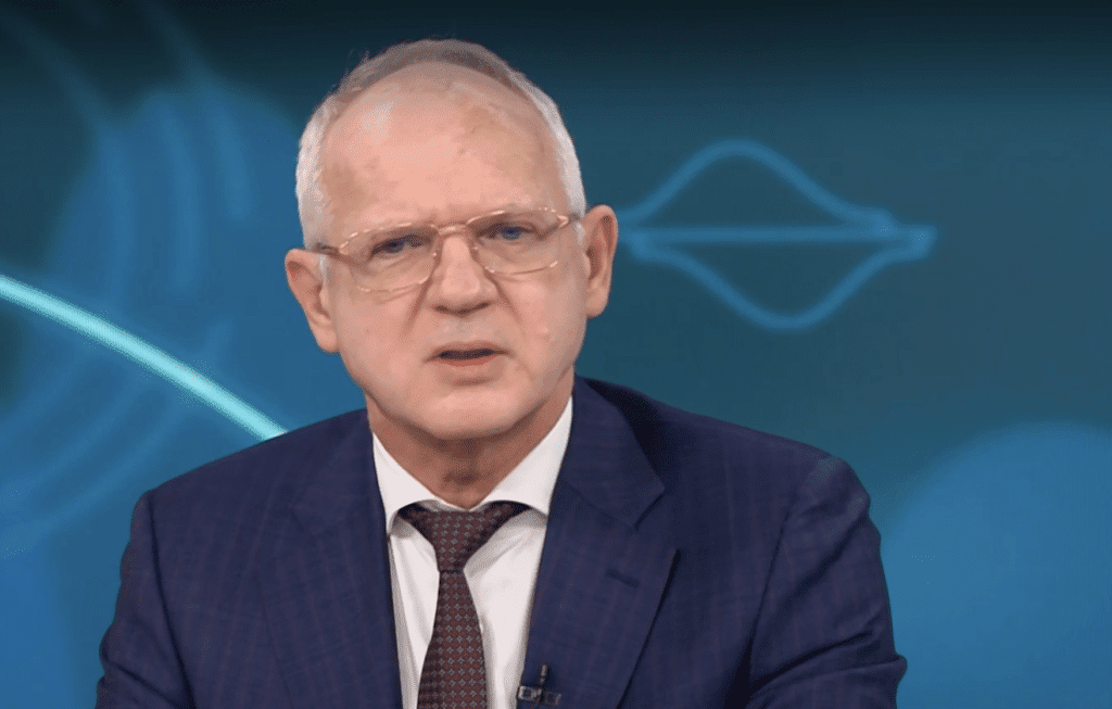 Велев: Никой не е ощетен, пенсиите и заплатите изпревариха много икономиката