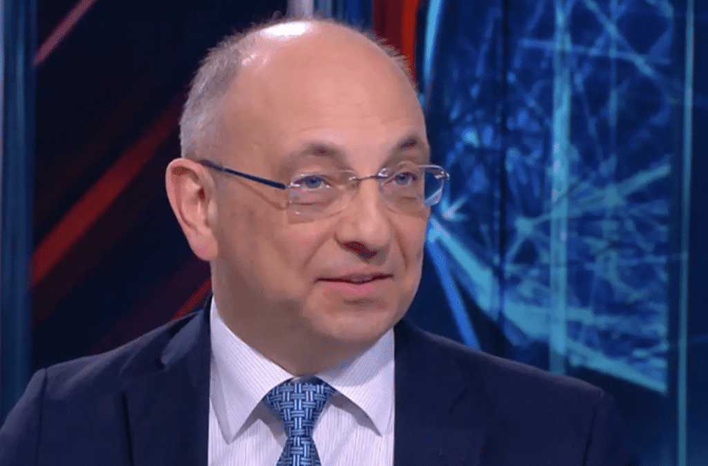 Николай Василев: Десетки хиляди души могат да се съкратят от публичния сектор