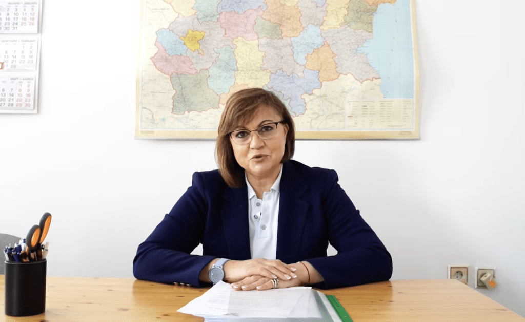 Нинова: Що за цинизъм?! Отглеждането на дете е 780 лева, а за депутатите 10 000 лева