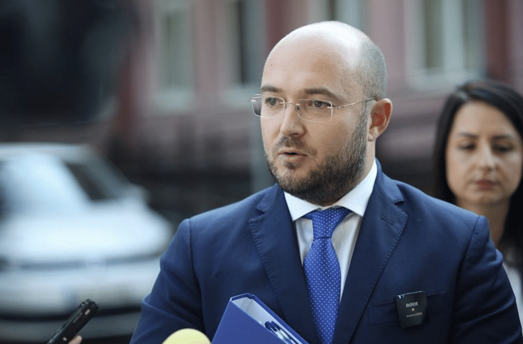 Георгиев разпореди проверка в Държавно предприятие „Фонд затворно дело“ и Дирекция „Българско гражданство“