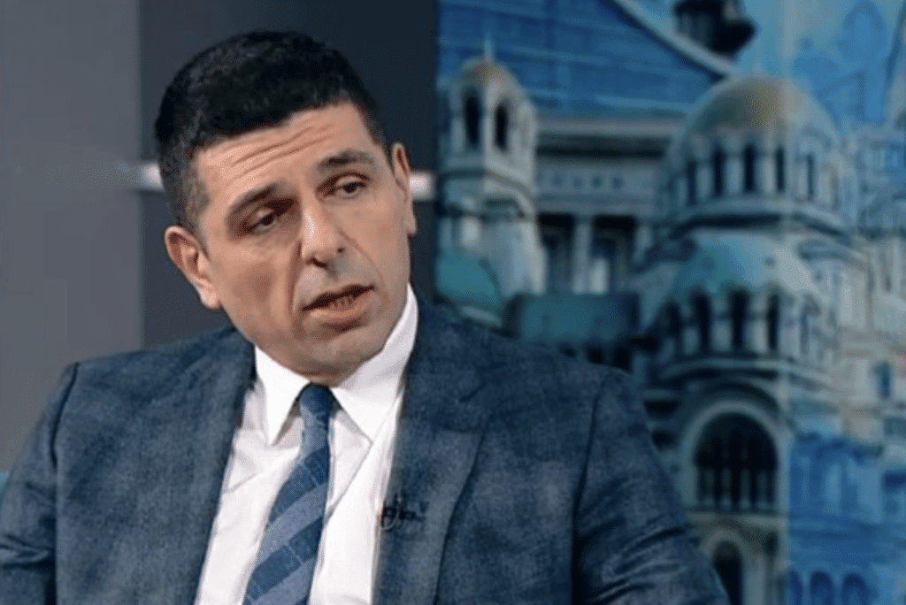 Ивайло Мирчев: Позицията на Радев за Украйна е най-безгръбначната възможна