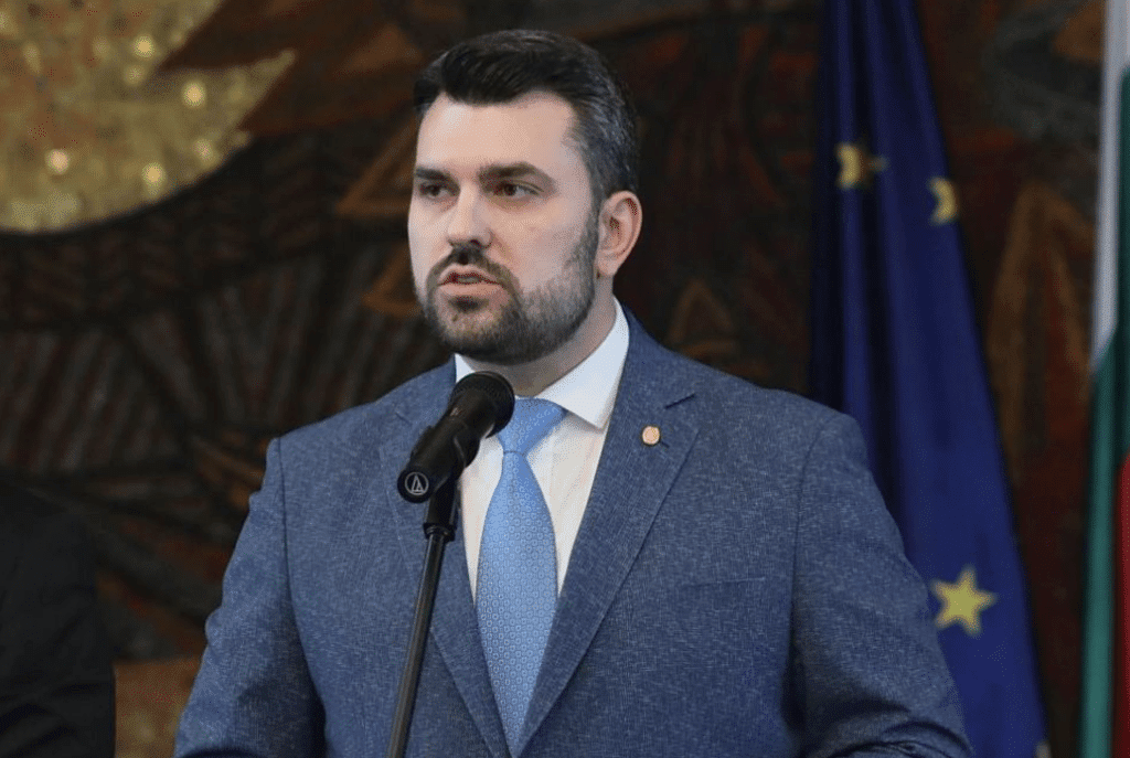 България настоява въпросът за компенсациите за семейството на кап. Марин Маринов да бъде уреден