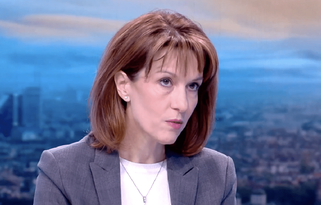 Нейкова: Може и да има разместване в настоящия парламент
