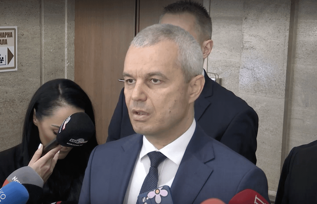 Костадинов: ПП-ДБ гласуват срещу здравето на българите