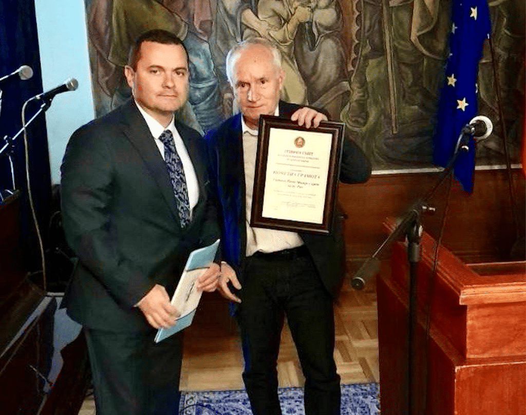 Кметът на Русе бе отличен с почетна грамота от Столичната организация на запасното войнство