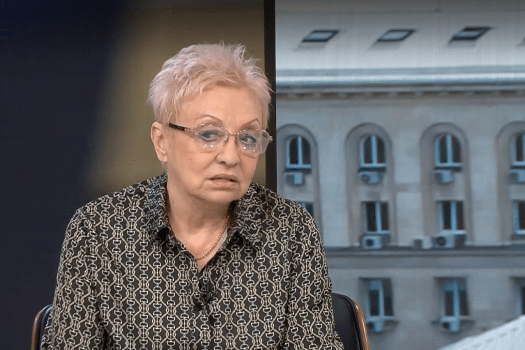 Диана Дамянова: Схемата в София е лично дирижирана от Лена Бориславова, тя дърпа конците