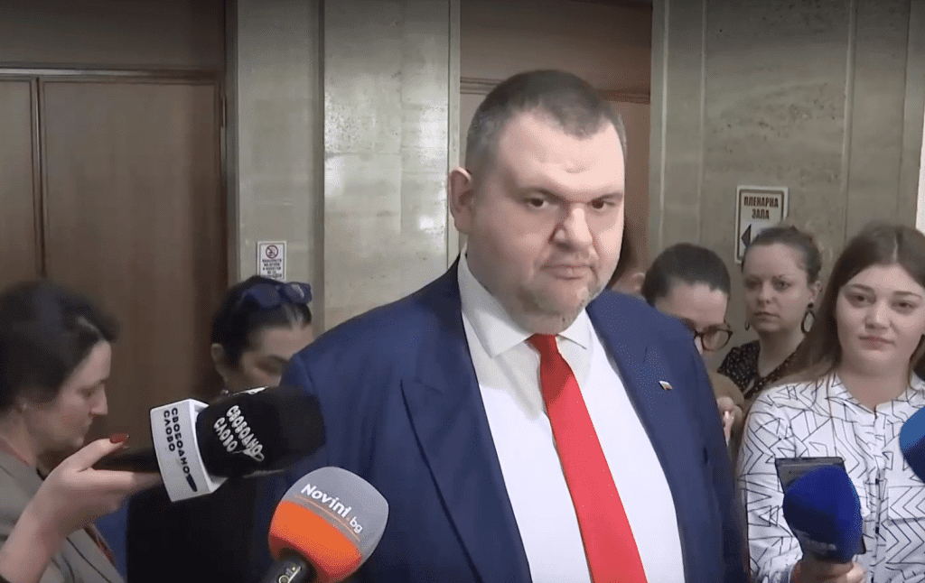 Пеевски: Ще дам Теодора Георгиева на прокурор