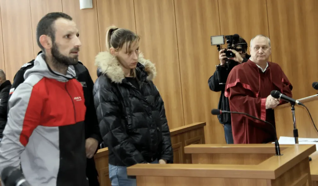 Майката на малтретирания от Адриан от Пловдив: Страх ме е пастрокът да не излезе от ареста