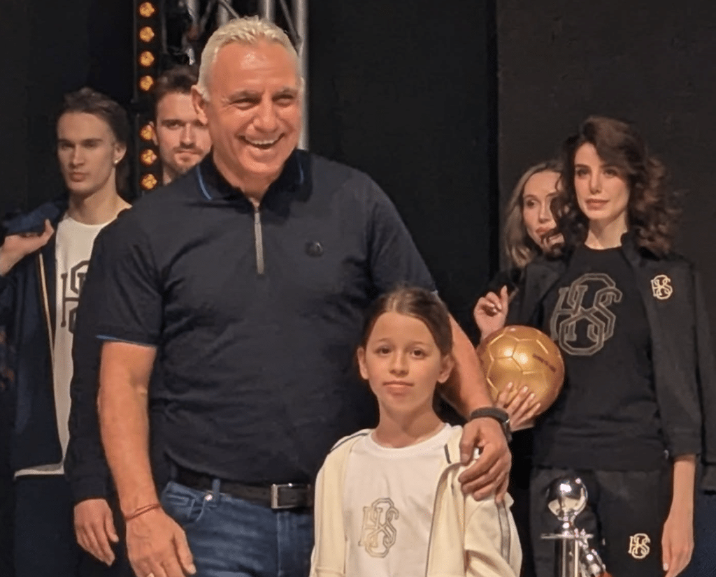 Христо Стоичков проби и на модния подиум