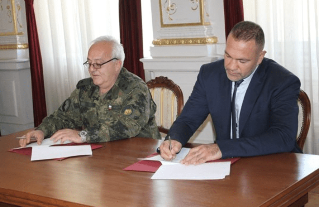 Кубрат Пулев вече е докторант във Военната академия