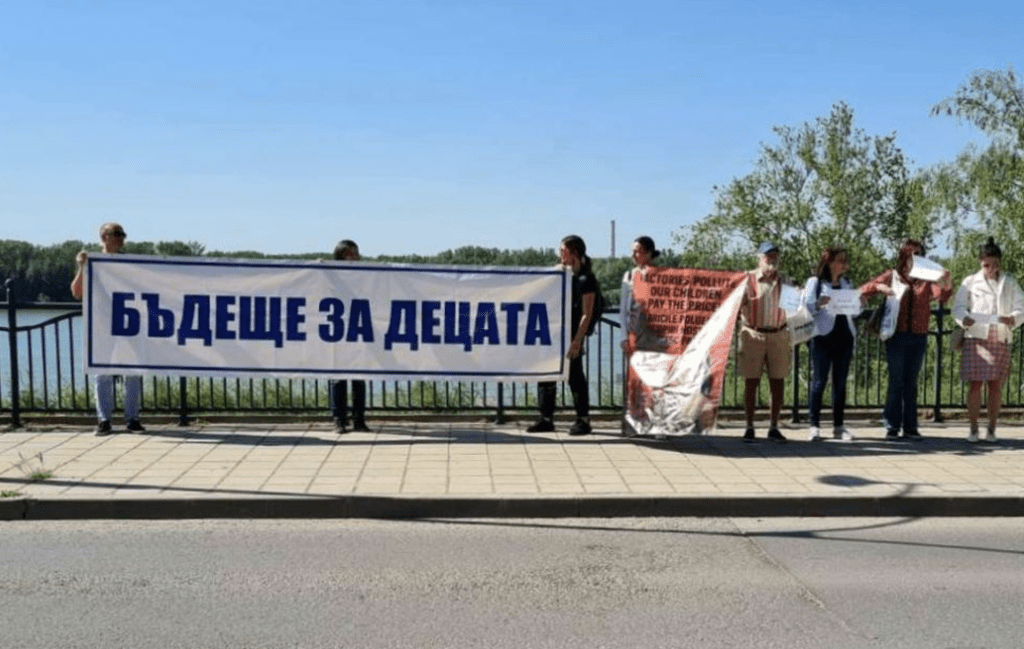 Русе протестира за чист въздух, безопасни пътища и отговорни институции