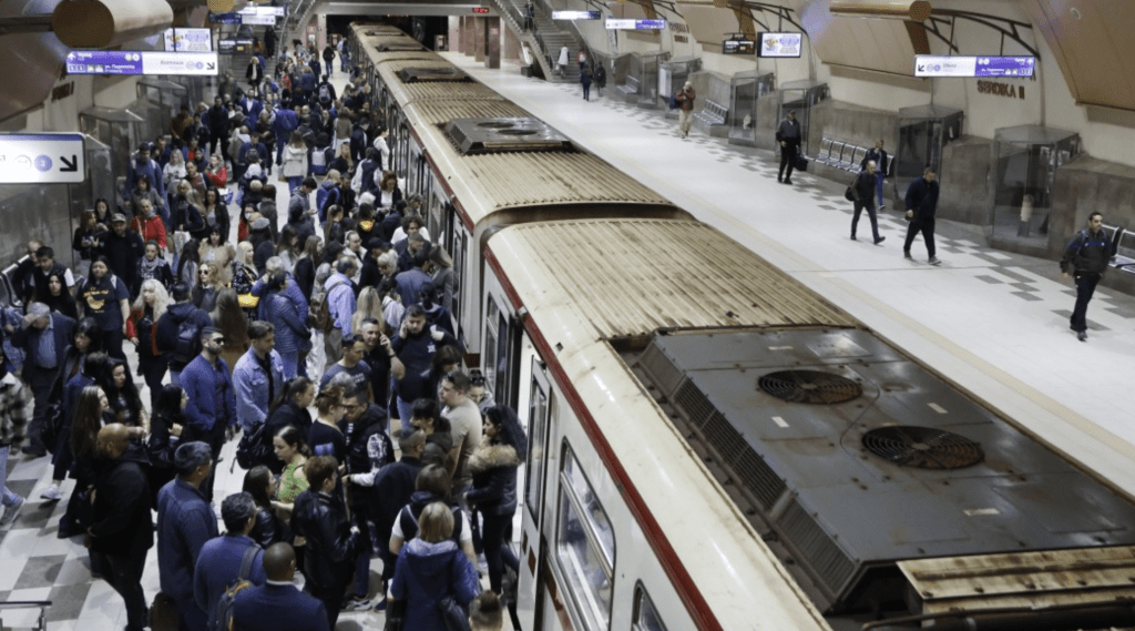 Подготвя се стачка и на метрото
