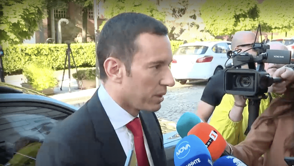 Кметът Терзиев не прие протестиращите в общината