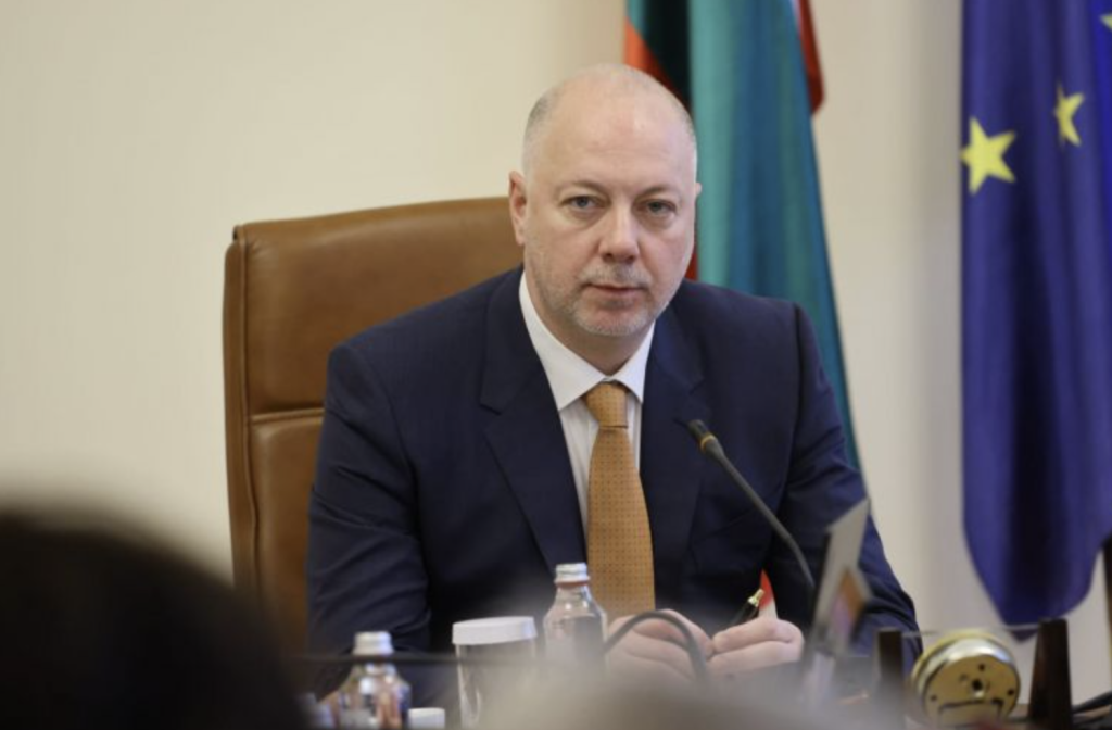 От 8 октомври глобяват търговците, които не спазват Закона за еврото