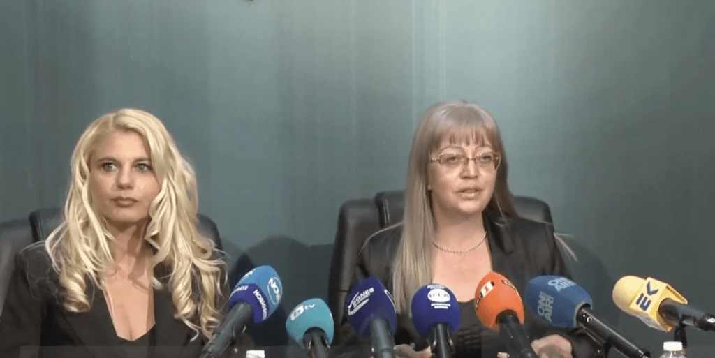 12 тома е делото за смъртта на Сияна, между 5 и 15 г. затвор грозят водача