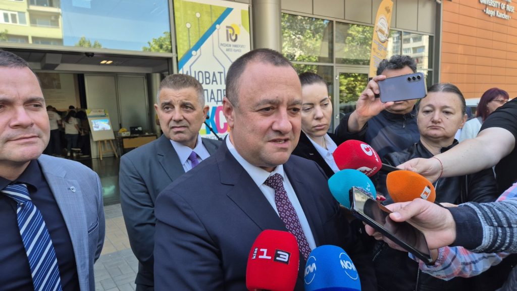 Министър Иванов: Магистралата ще бъде готова, ако мандата ни е пълен