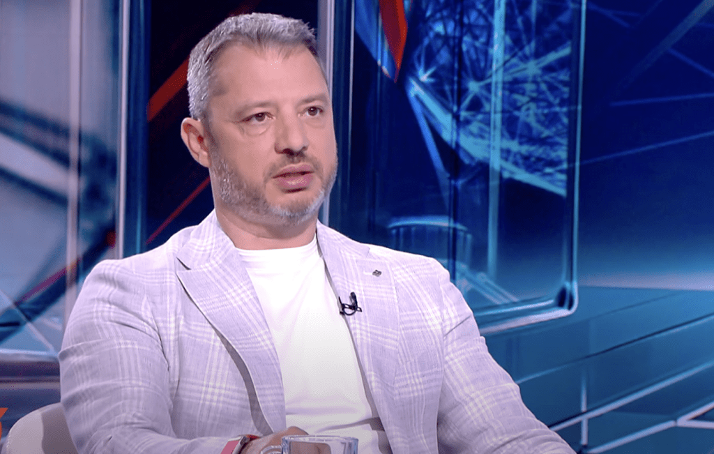 Делян Добрев: Опасявам се, че ще има избори през октомври, а мнозинството може да стане проруско