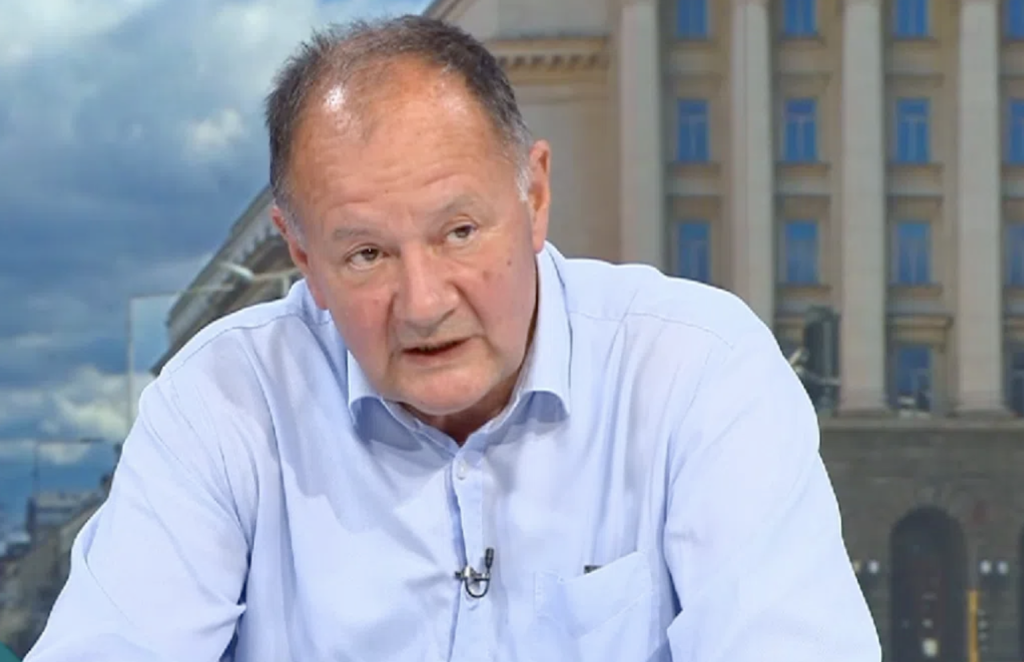 Михаил Миков: Проблемът с недоверието в институциите в България е огромен