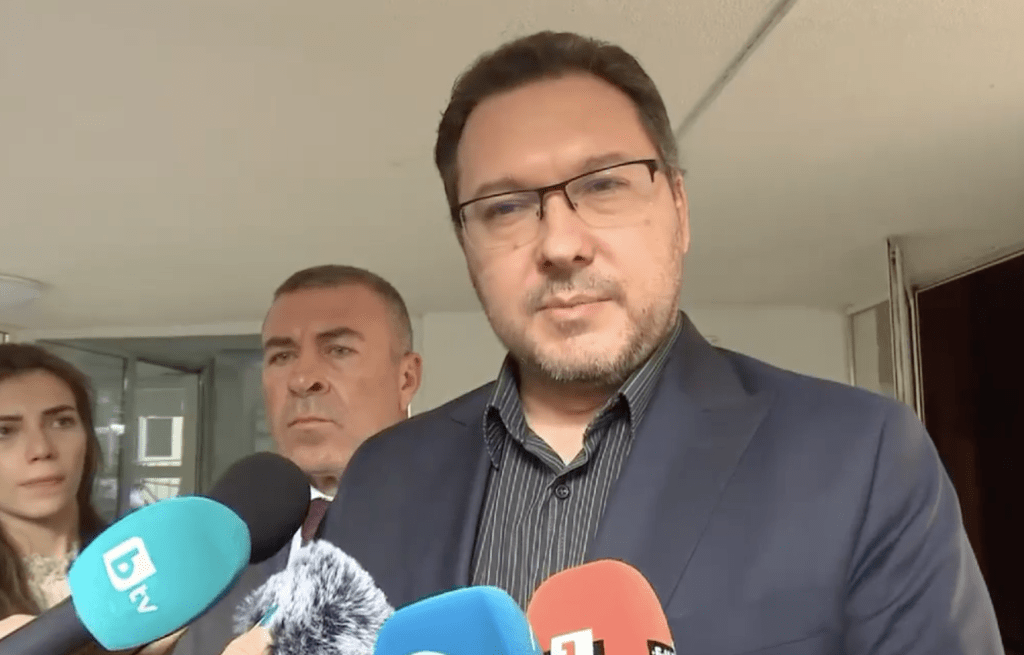 Митов иска доживотно отнемане на книжки за безотговорните шофьори