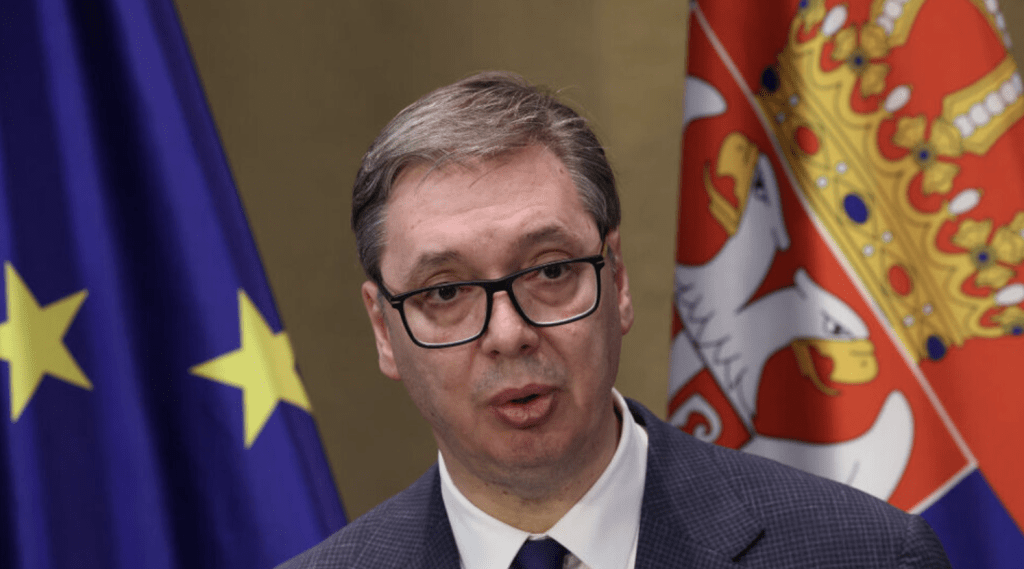 Вучич: Превъоръжавам тайно сръбската армия за защита от България, Косово, Хърватия и Албания