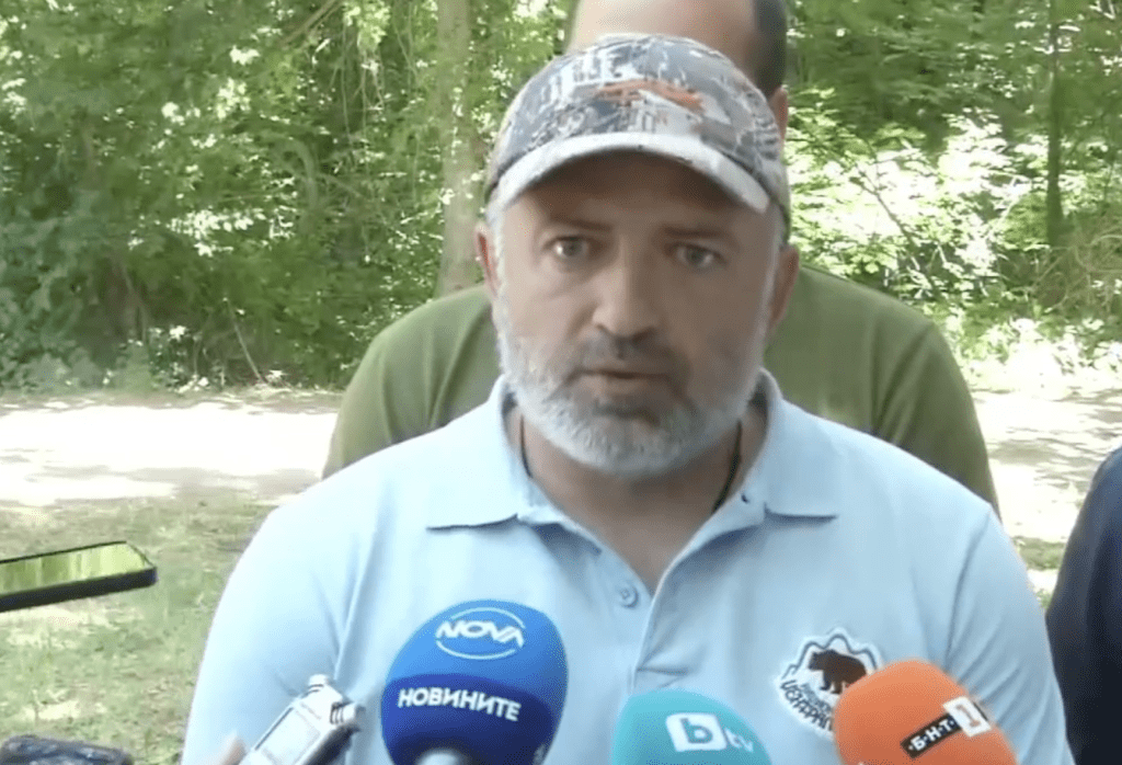 Свидетел твърди, че шуменската пантера пресякла пред колата му