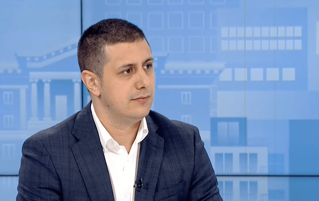 Атанас Атанасов: Не знам накъде може да има по-слаба опозиция от тази в сегашния парламент