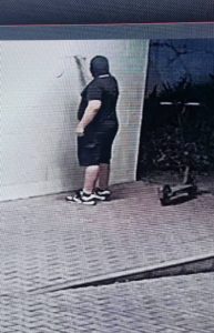 Среднощен вандализъм в подлеза до Кръговото е регистриран от общинското видеонаблюдение