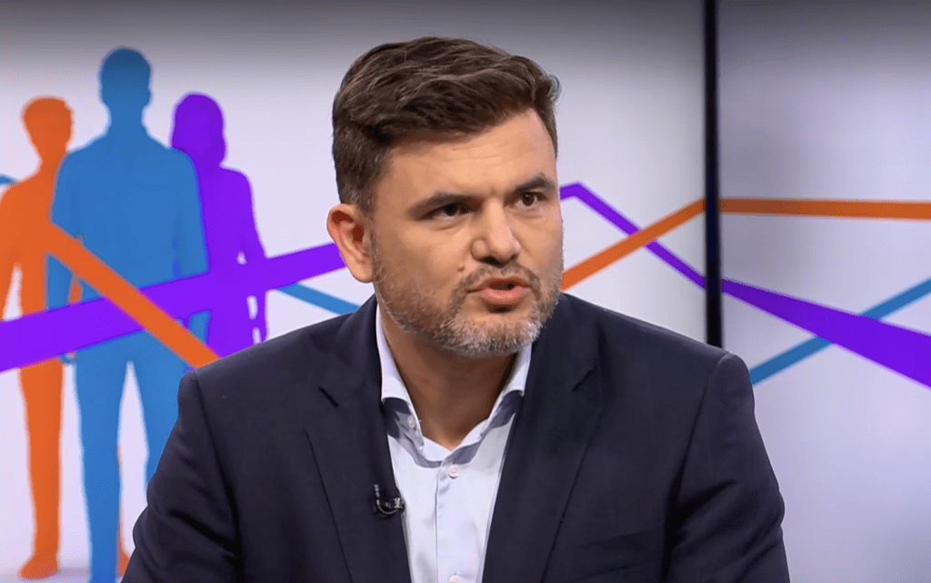 Богданов: Изпълнението на бюджета върви добре освен нереалистичната цел за приходите от ДДС
