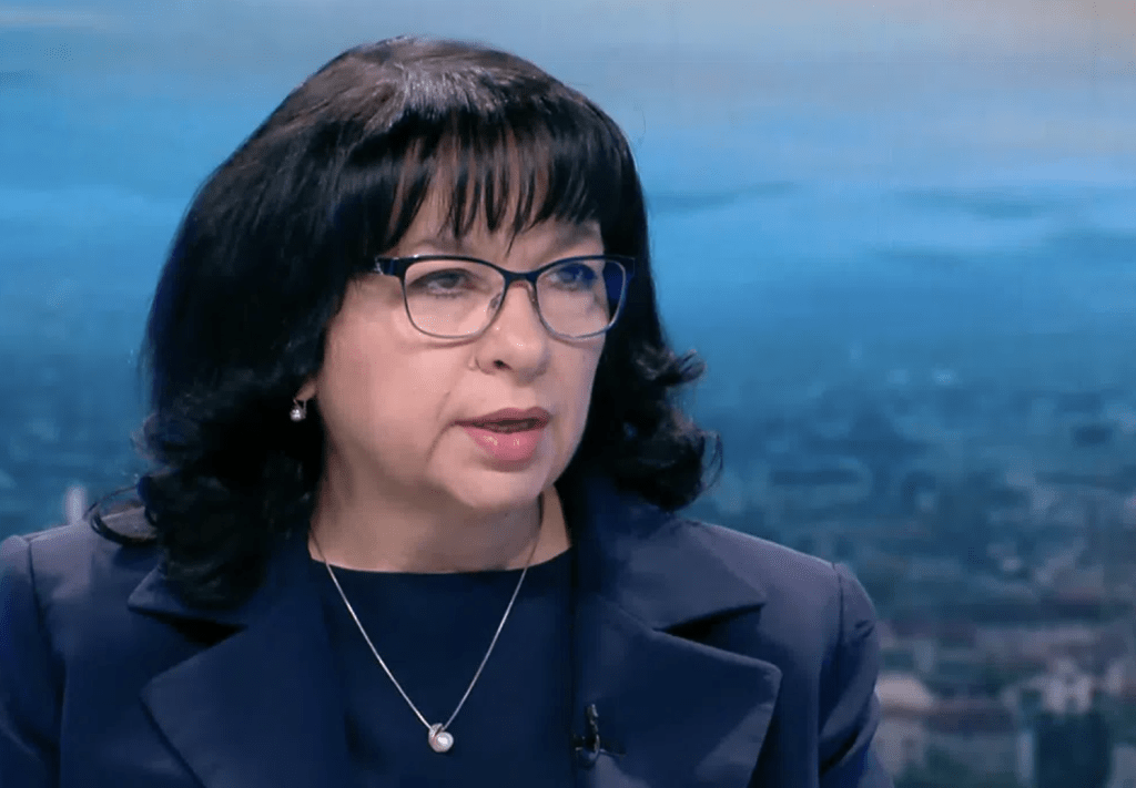 Теменужка Петкова: Асен Василев няма нито един изпълен бюджет