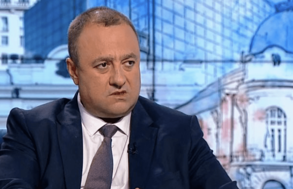 Иван Иванов: Имаме една раздробена опозиция, която помежду си не се понася