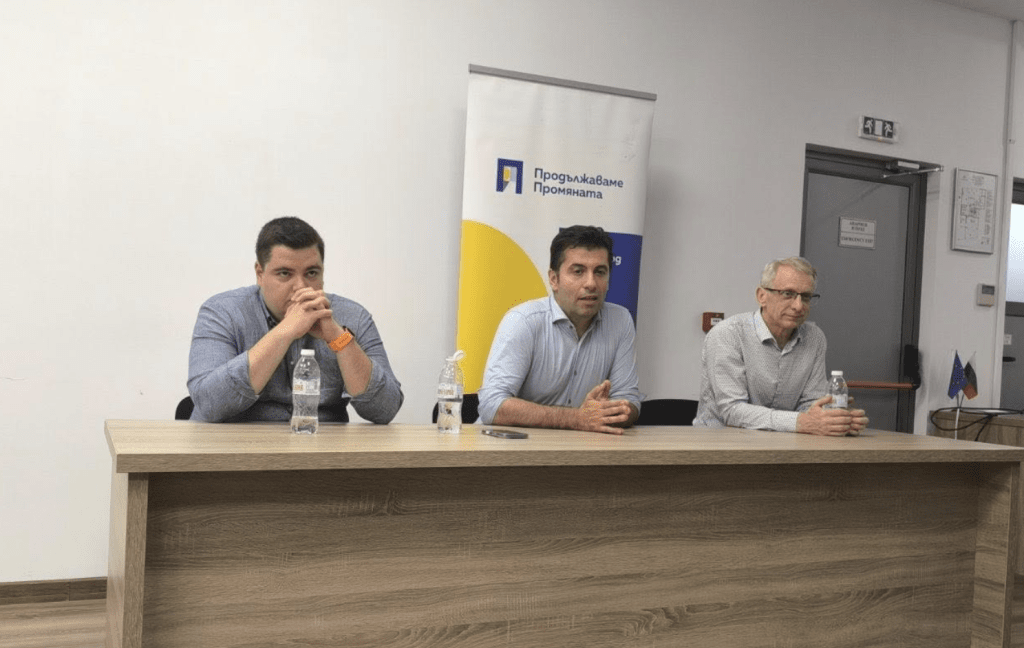 Кирил Петков благодари на ПП: Днес, приятели, официално България влиза в Еврозоната