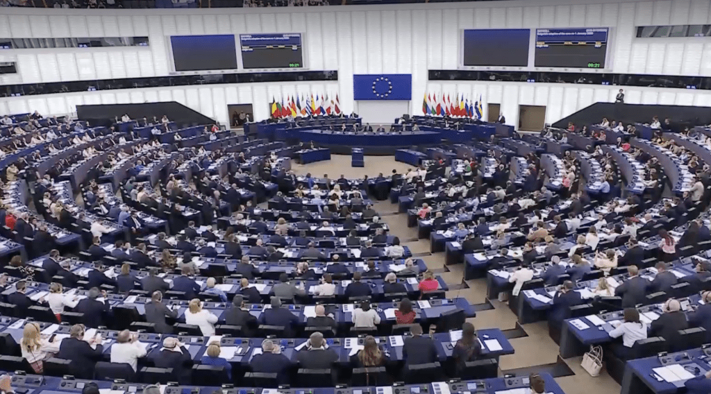 Европейският парламент даде зелена светлина на България по пътя към еврозоната