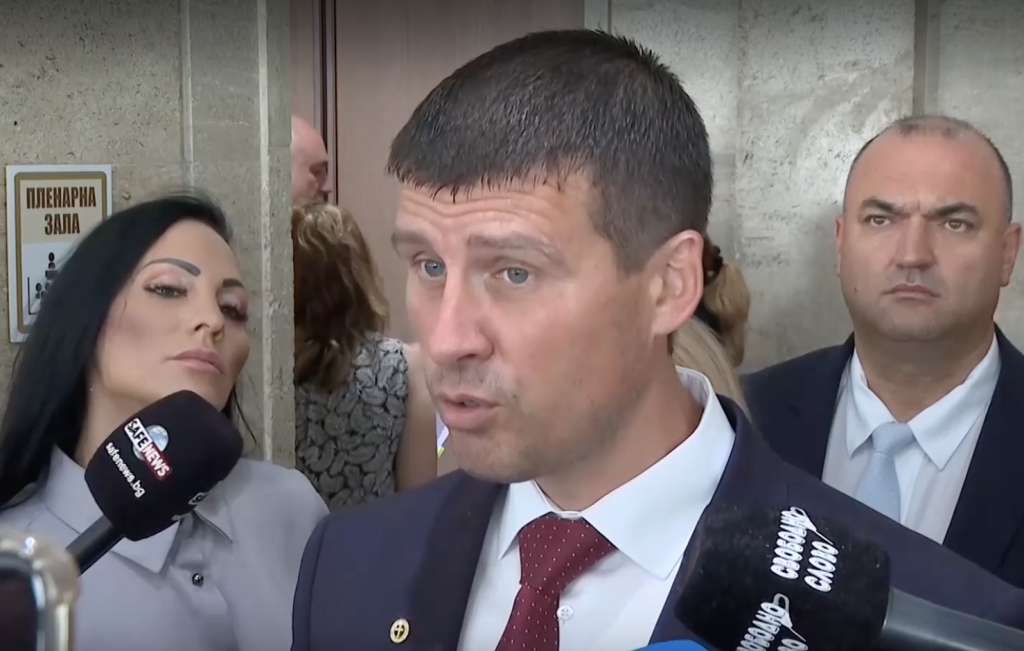 „Величие“ готвят нов вот на недоверие