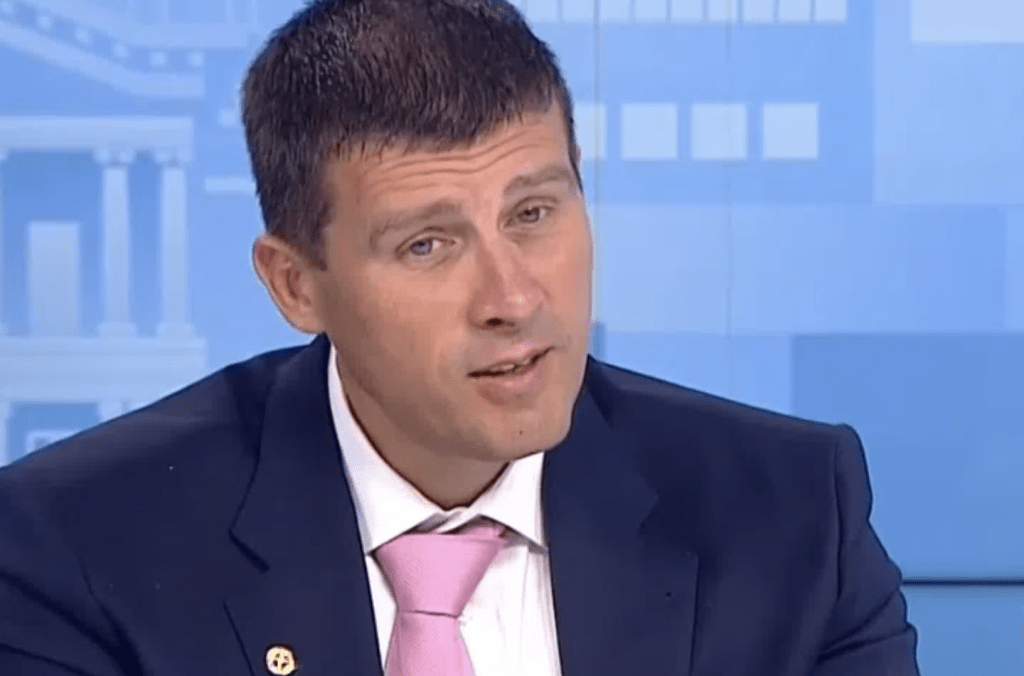 НАП търси жената на Ивелин Михайлов