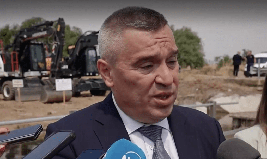 Тахов: Парите за увеличението на заплатите са гарантирани